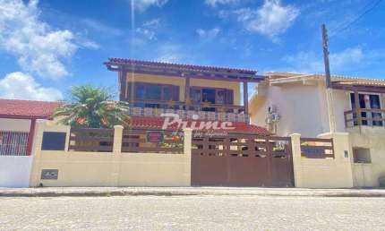 Belíssima Casa á Venda no Bairro Canto Grande - Bombinhas/SC