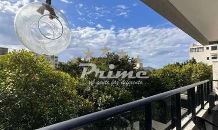 Apartamento à Venda de 2 Quartos - Bairro Canto Grande - Bombinhas/SC