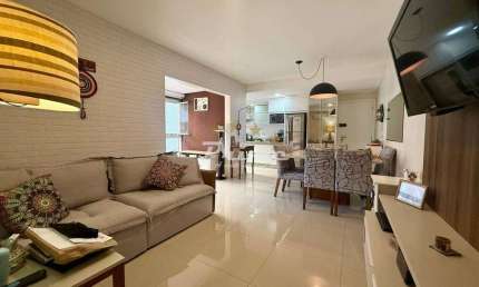 Apartamento á venda - 2 Quartos (1 Suíte) - Bombas - Bombinhas/SC