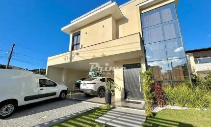 Casa de 3 Dormitórios à Venda no Bairro Zimbros - Bombinhas/SC
