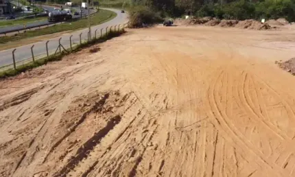 Terreno à venda na Rua Alentejo, São João, Betim, 3 m2 por R$ 2.600.000