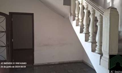 Casa com 4 quartos para alugar na Rua Lume, São Salvador, Belo Horizonte, 280 m2 por R$ 2.800