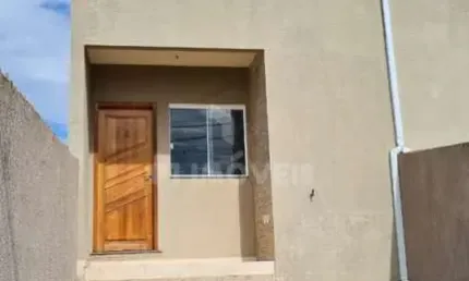 Excelente sobrado de frente para a rua em Oficinas..