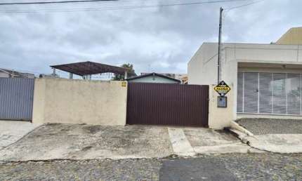 Barracão / Galpão / Depósito para alugar no Nova Rússia, Ponta Grossa  por R$ 2.300
