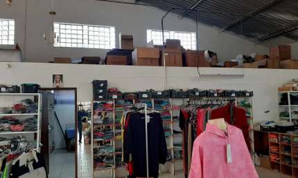 Barracão / Galpão / Depósito com 1 sala para alugar no Uvaranas, Ponta Grossa 