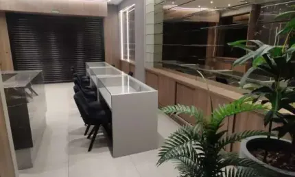 Sala comercial para alugar na Avenida Doutor Vicente Machado, SN, Centro, Ponta Grossa