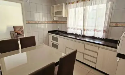 Casa com 3 quartos à venda na Rua Jorge Holzmann, 595, Colônia Dona LuÍza, Ponta Grossa