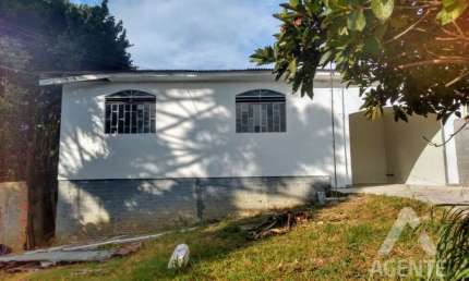 Casa com 3 quartos à venda na Rua Visconde de Inhomirim, 242, Uvaranas, Ponta Grossa
