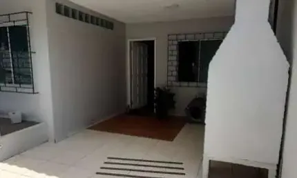 Casa com 2 quartos à venda na Rua Rosalvo Grande, 40, Uvaranas, Ponta Grossa