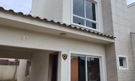 Casa com 2 quartos à venda na Rua Michel Elias Farhat, 47, Uvaranas, Ponta Grossa