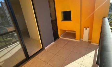 Apartamento com 3 quartos para alugar na Avenida Siqueira Campos, 900, Uvaranas, Ponta Grossa