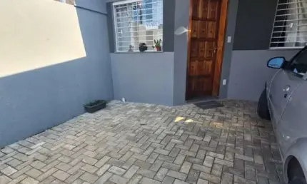 Casa com 2 quartos à venda na Rua Cornélio Procópio, 2012, Nova Rússia, Ponta Grossa