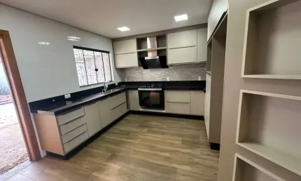 Casa em condomínio fechado com 5 quartos para alugar na Rua Barracão, 30, Oficinas, Ponta Grossa