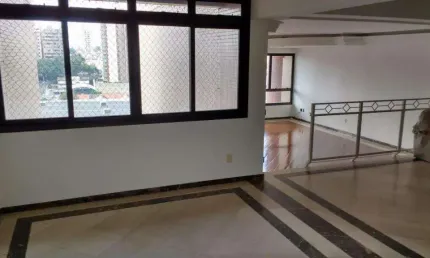 Apartamento de alto padrão com apartamentos de 282 m&#178;, 1 por andar, 3 vagas, 4 dorms., infraestrutura completa, salão de festas e de jogos, playground, churrasqueira, piscina, quadra poliesportiv