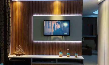 linda Casa com 3 quartos sendo 1 com suite, sala de Tv, sala de jantar e cozinha em conceito aberto. A casa toda tem móveis planejados no jd italia em itupeva sp