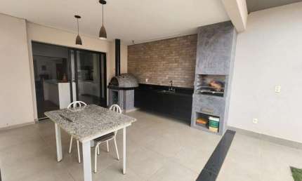 Casa de Condomínio &#224; Venda Casa térrea - escritório com 4 quartos, 4 banheiros, 4 vagas e 252m&#178; por R$ 2.499.000 Brisas Jundiaí, Jundiaí-SP