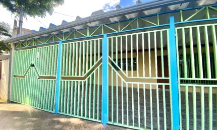 Casa com 3 quartos à venda na Rua Salim Daher, 240, Vila Machado, Jacareí