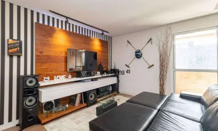 Apartamento com 2 dormitórios à venda, 78 m² por R$ 790.000,00 - Centro Cívico - Curitiba/PR