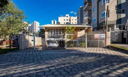 Casa com 4 dormitórios à venda, 298 m² por R$ 1.690.000 - Cristo Rei