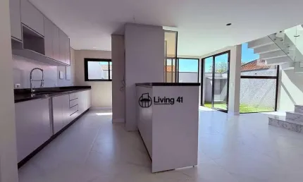 Sobrado triplex novo com 3 dormitórios à venda, 243 m² por r$ 1.420.000 - santa felicidade - curitiba/pr