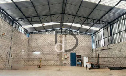 Galpão, 385 m² - venda por R$ 1.100.000,00 ou aluguel por R$ 6.625,00/mês - Capela - Vinhedo/SP