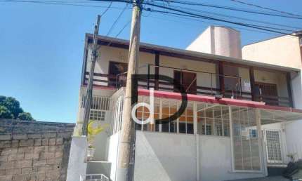 Casa com 3 dormitórios  Jardim Maracanã - Valinhos/SP