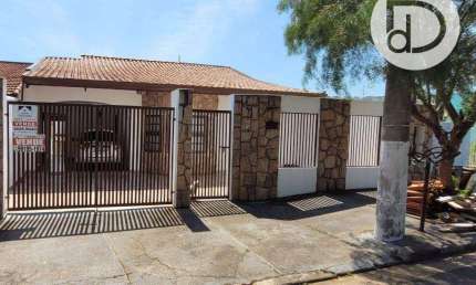 Casa com 3 dormitórios à venda, 178 m² por R$ 700.000,00 - Parque das Colinas - Valinhos/SP