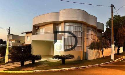 Casa com 3 dormitórios à venda, 246 m² por R$ 1.600.000,00 - Condomínio Vila di Treviso - Vinhedo/SP