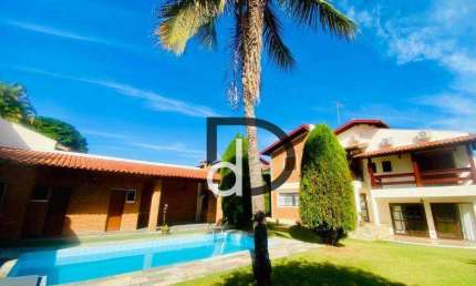 Casa com 4 dormitórios à venda, 386 m² por R$ 1.700.000,00 - Condomínio Marambaia - Vinhedo/SP