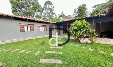 Chácara / sítio com 2 quartos à venda na Rua Abrahão Kalil Aun, 2122, Monte Alegre, Vinhedo