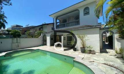 Casa com 4 quartos para alugar na Rua Passeio Dos Coqueiros, 226, Riviera de São Lourenço, Bertioga