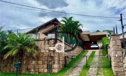 Casa com 3 suítes à venda, 326 m² por R$ 2.100.000 - Condomínio Marambaia - Vinhedo/SP