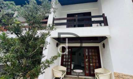 Village com 4 dormitórios à venda, 164 m² por R$ 2.150.000,00 - Riviera de São Lourenço - Bertioga/SP