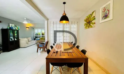 Village com 3 dormitórios à venda, 129 m² por R$ 2.100 - Riviera de São Lourenço - Bertioga/SP