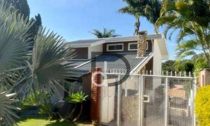 Casa à venda no Condomínio Marambaia, em Vinhedo/SP!!