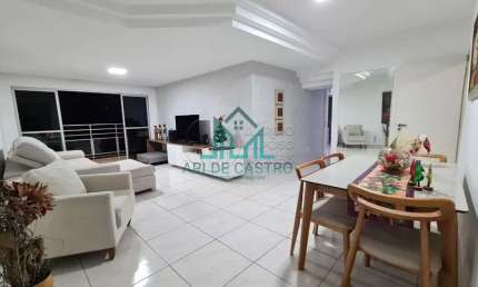 Apartamento com 3 Quartos com 132m² na Segunda Quadra da Praia de Ponta Verde - Maceió Alagoas
