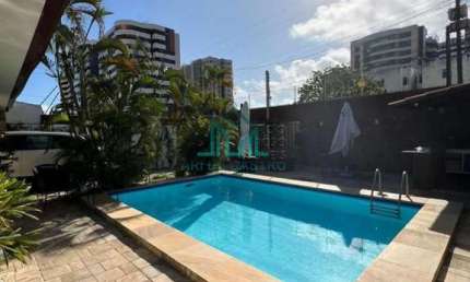 Casa no Vera Arruda com Piscina com 191m² com 3 Quartos  na Jatiuca - Maceió Alagoas