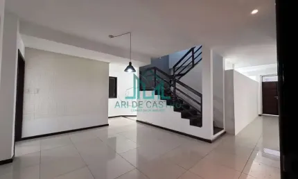 Casa com 4 Quartos com 294m² no Jardim Petrópolis I - Maceió Alagoas