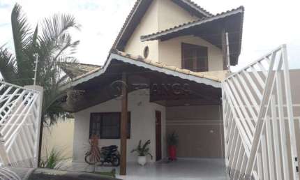 Casa com 3 quartos à venda no Jardim Terras de Santa Helena, Jacareí 