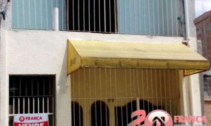Casa com 3 quartos para alugar no Centro, Jacareí 