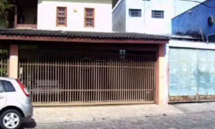 Casa com 3 quartos à venda no Jardim Jacinto, Jacareí 