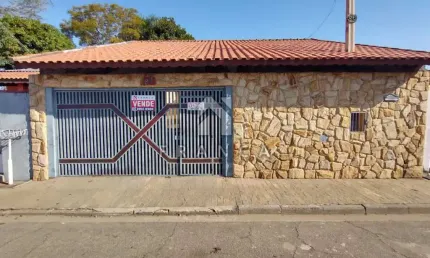 Casa de 2 dormitórios - conjunto são benedito - jacareí