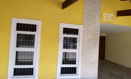 VENDA E ALUGUEL CASA 3 DORMITÓRIOS SENDO 2 SUÍTES BAIRRO JARDIM SANTA MARIA - JACAREÍ