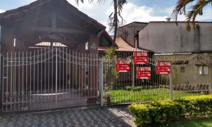 Casa com 3 quartos à venda no Jardim Siesta, Jacareí 