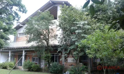 Casa com 4 quartos à venda no Jardim Siesta, Jacareí 