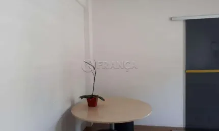 Barracão / Galpão / Depósito à venda no Jardim Esperança, Jacareí 