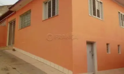 Casa com 3 quartos à venda no Jardim Bela Vista, Jacareí 