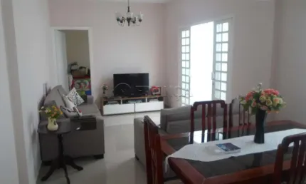 Casa com 4 quartos à venda no Jardim Paraíba, Jacareí 