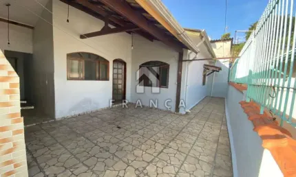 Casa com 2 quartos à venda no Centro, Jacareí 