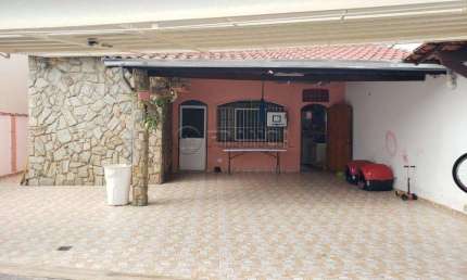 Casa com 3 quartos à venda no Jardim Terras de São João, Jacareí 